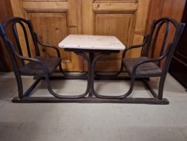 Thonet kinderbankje of kinderbureau voor 2 kids Engels gestoomd beuken 1920 nr B 20244