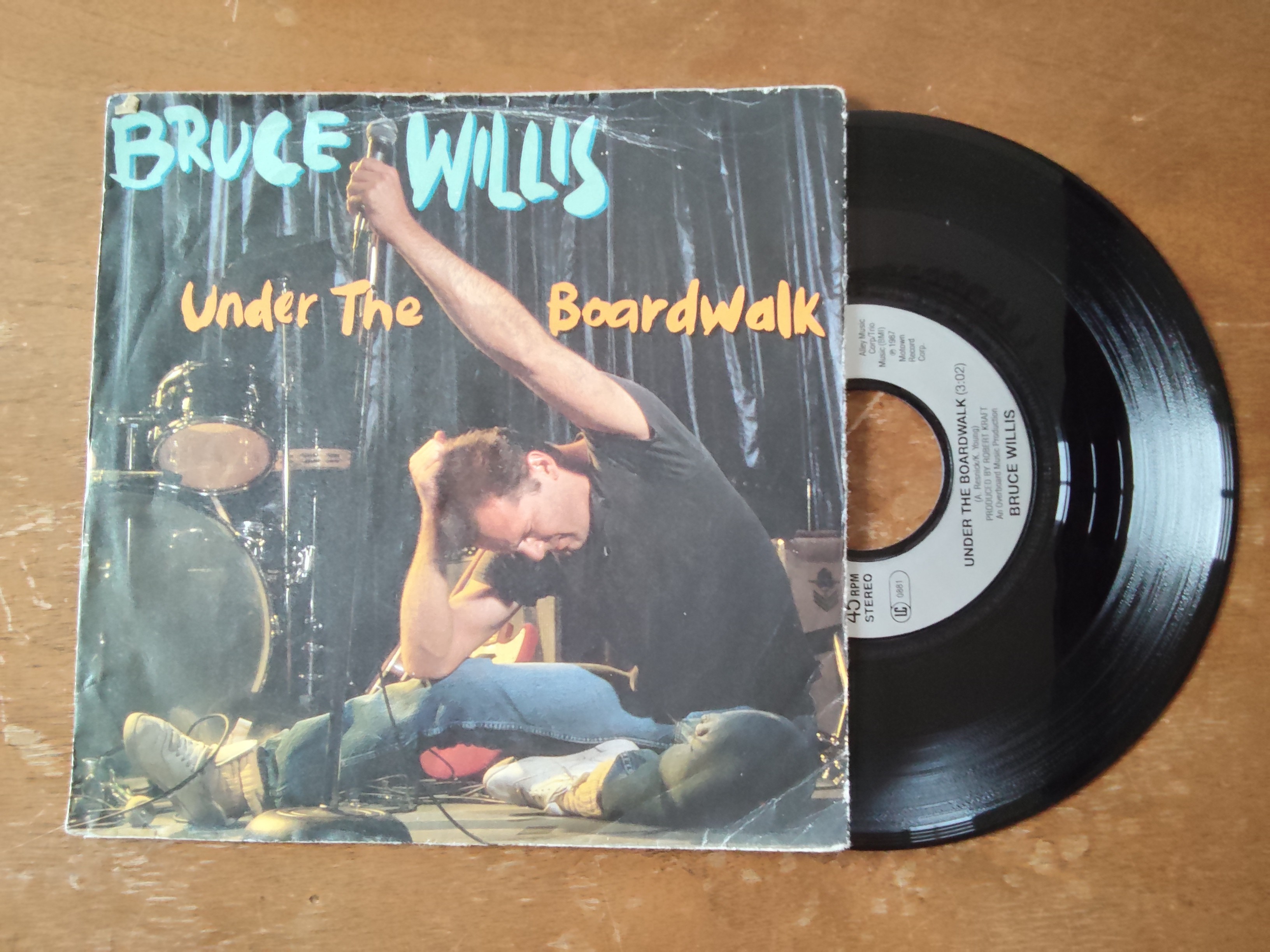 Bruce Willis met Under the boardwalk 1987 Single nr S20257008