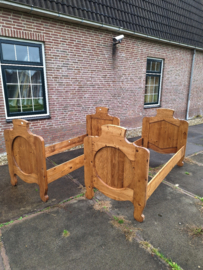 Antiek set van 2 bedden verlengd tot 2 meter omstreeks 1880-1890 nr B202410