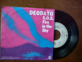 Deodato met SOS fire in the sky 1984 Single nr S20211198