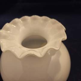 Olielamp kap klein model rokrandje d-15cm rand 9cm opaal nr A6330