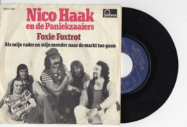 Nico Haak en de paniekzaaiers met Foxie Foxtrot 1975 Single nr S2021821