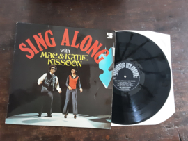 Mac & Katie Kissoon met Sing along 1972 LP nr L2024177