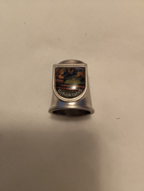 Vingerhoed metaal opdruk Schokland op wapenschild 2,6cm hoog zonder doosje