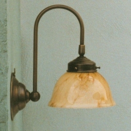 Wandlampje kleine boog oud bruin met gemarmerde soepkom 16,5cm nr 214.02
