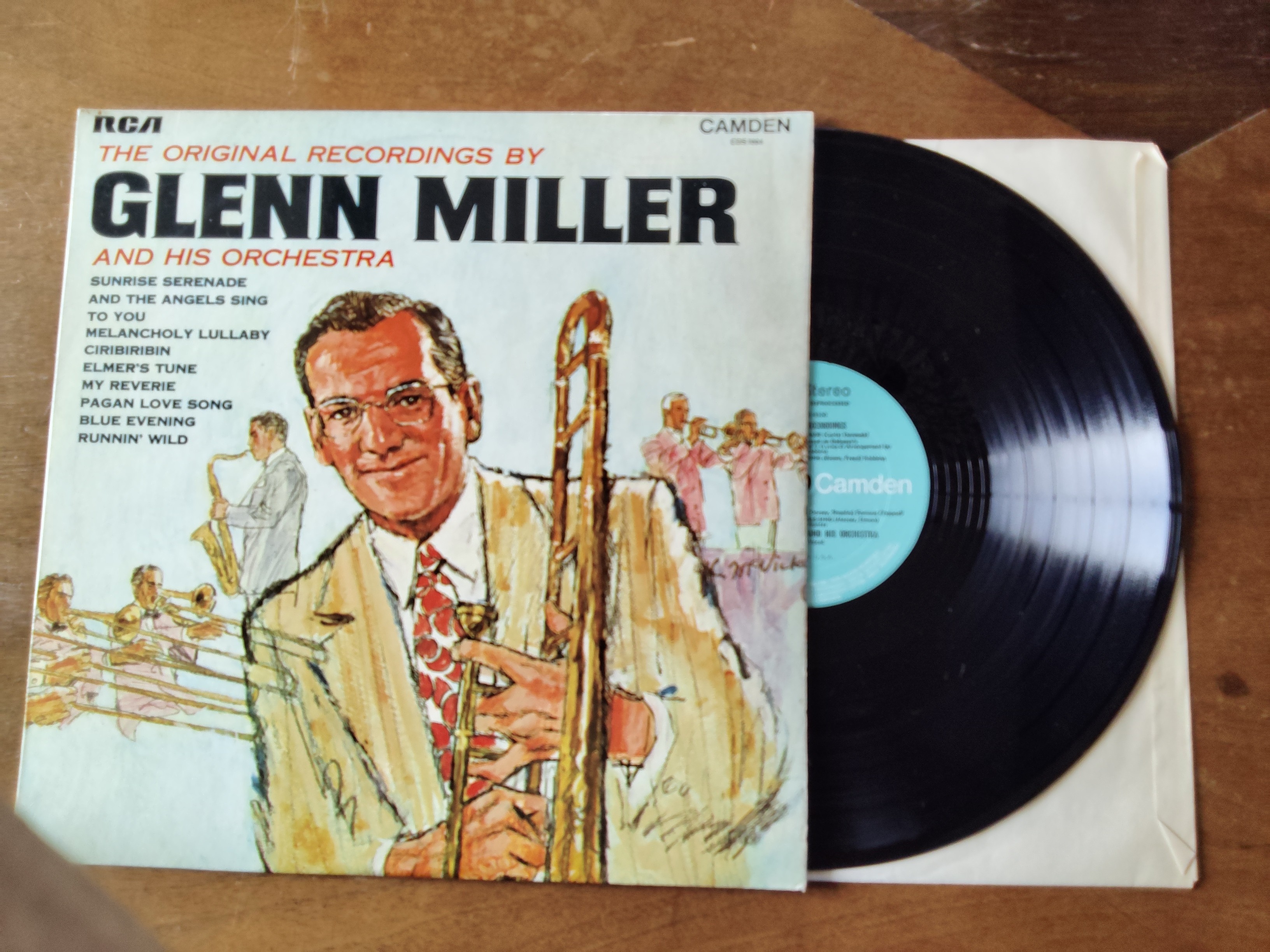 Glenn Miller met The original recordings by Glenn Miller and his orchestra 1969 LP nr L20251367