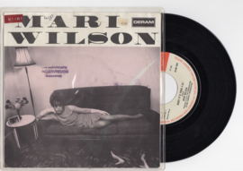 Mari Wilson met Baby it's true 1982 Single nr S2021468