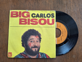 Carlos met Big Bisou 1077 Single nr S20232775