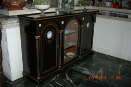 Ingelegd antiek engels dressoir