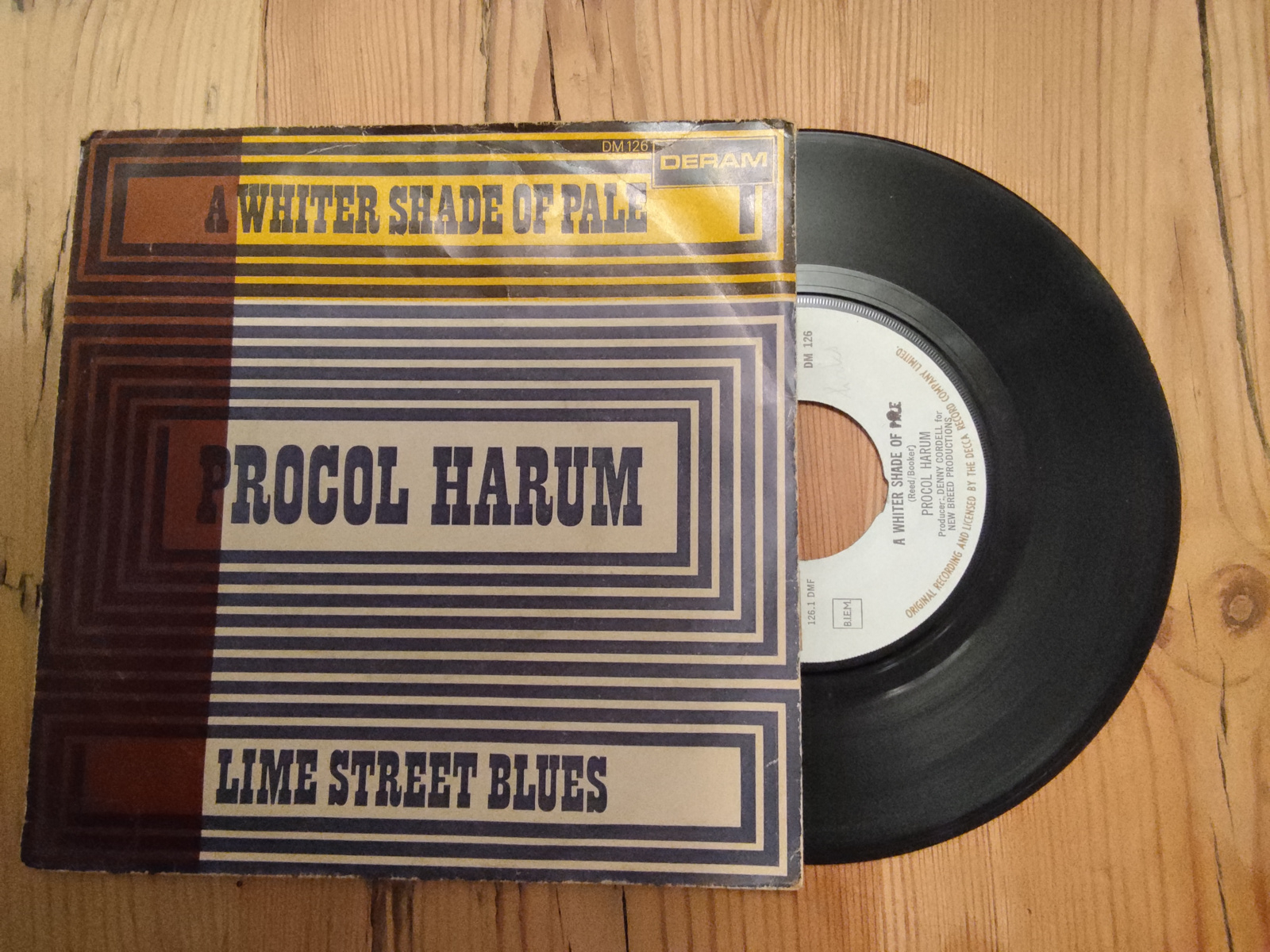 Procol Harum met A whiter shade of pale 1967 Single nr S2020272