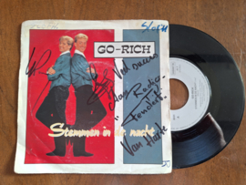 Go-Rich met Stemmen in de nacht 1990 Single nr S20234212