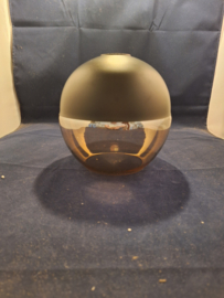 3/4 bol zwarte bovenkant goud/amber spiegelglas onder GT4 nr SP1513