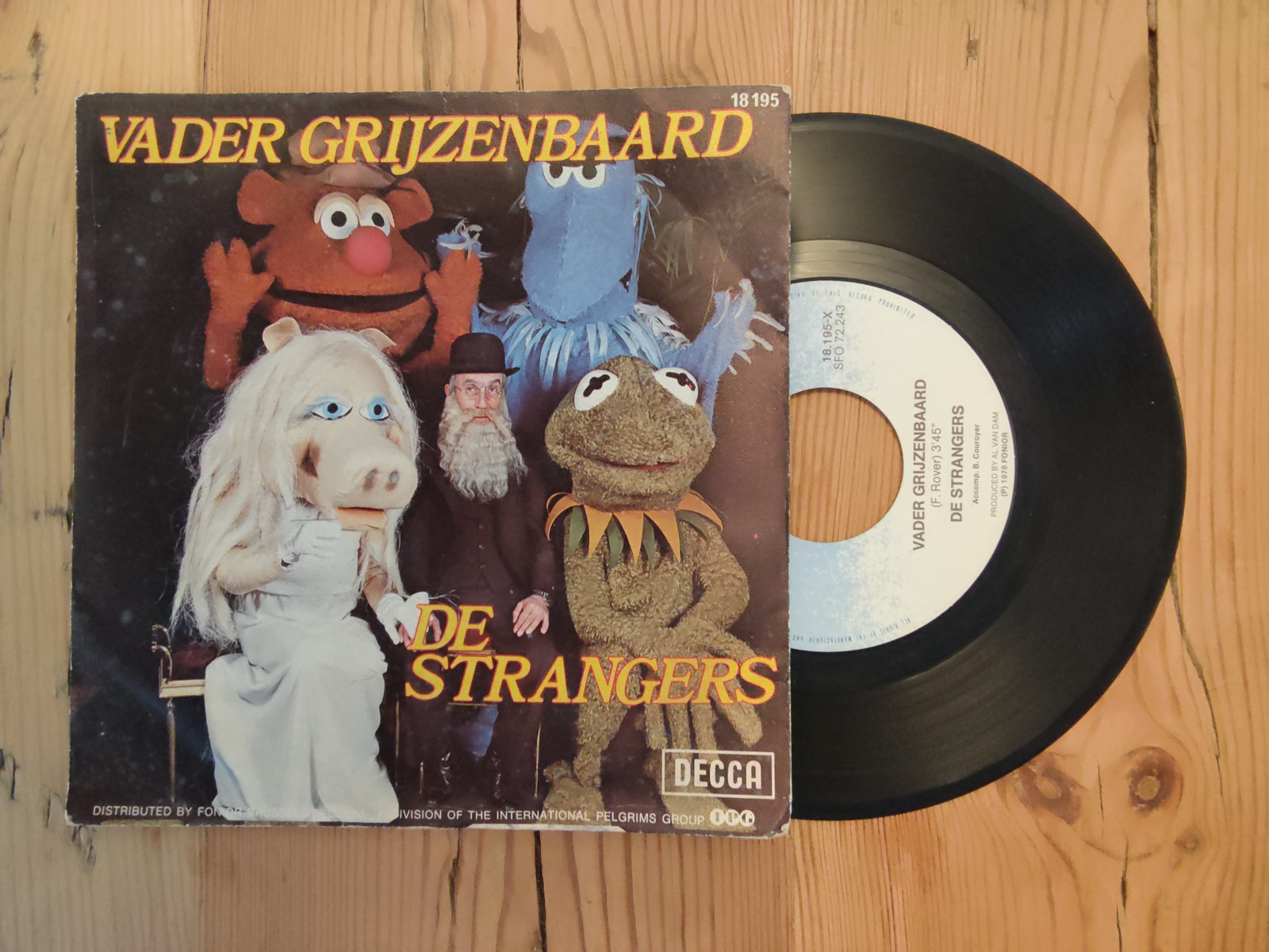 De Strangers met Vader grijzenbaard 1978 Single nr S20256497