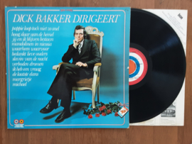 Dick Bakker met Dick Bakker dirigeert 1973 LP nr L2024101