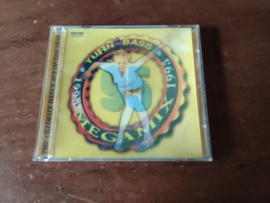 Various artists met Turn up the base mega mix 1995 1995 CD nr CD2025958
