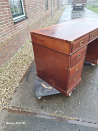 Mahonie bureau met messing hoekstukken h-80cm midcentury 1950-1960 nr