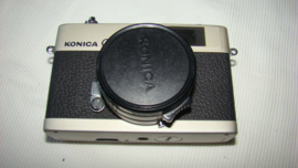 Fotocamera Konika C35 Hexanon.