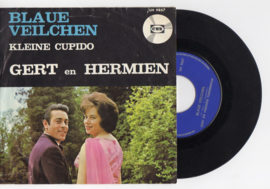 Gert en Hermien Timmerman met Blaue veilchen 1966 Single nr S20211024