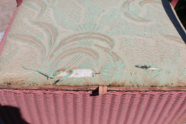 Originele Lusty Loyd-Loom wastafel kruk met box oud roze met goud accenten nr 400113