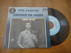 Gerard de Vries met Spel kaarten 1976 Single nr S20221559