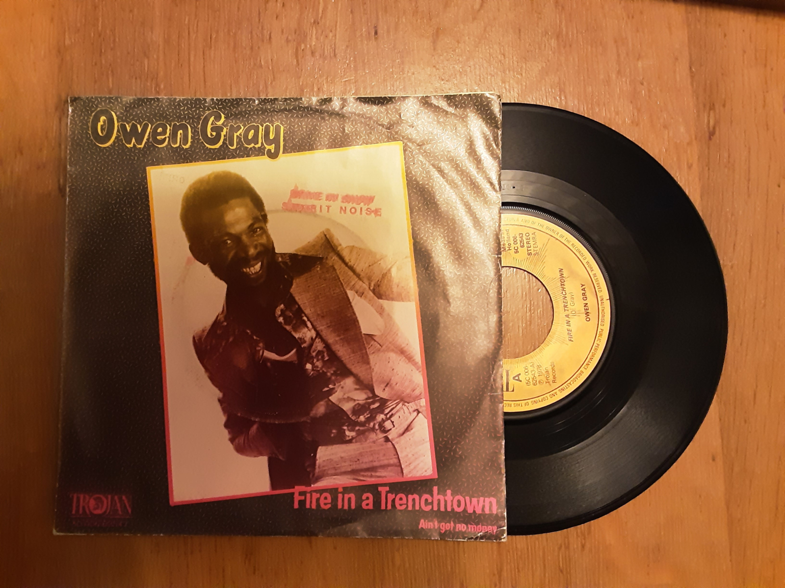 Owen Gray met Fire in a Trenchtown 1978 Single nr S20246021