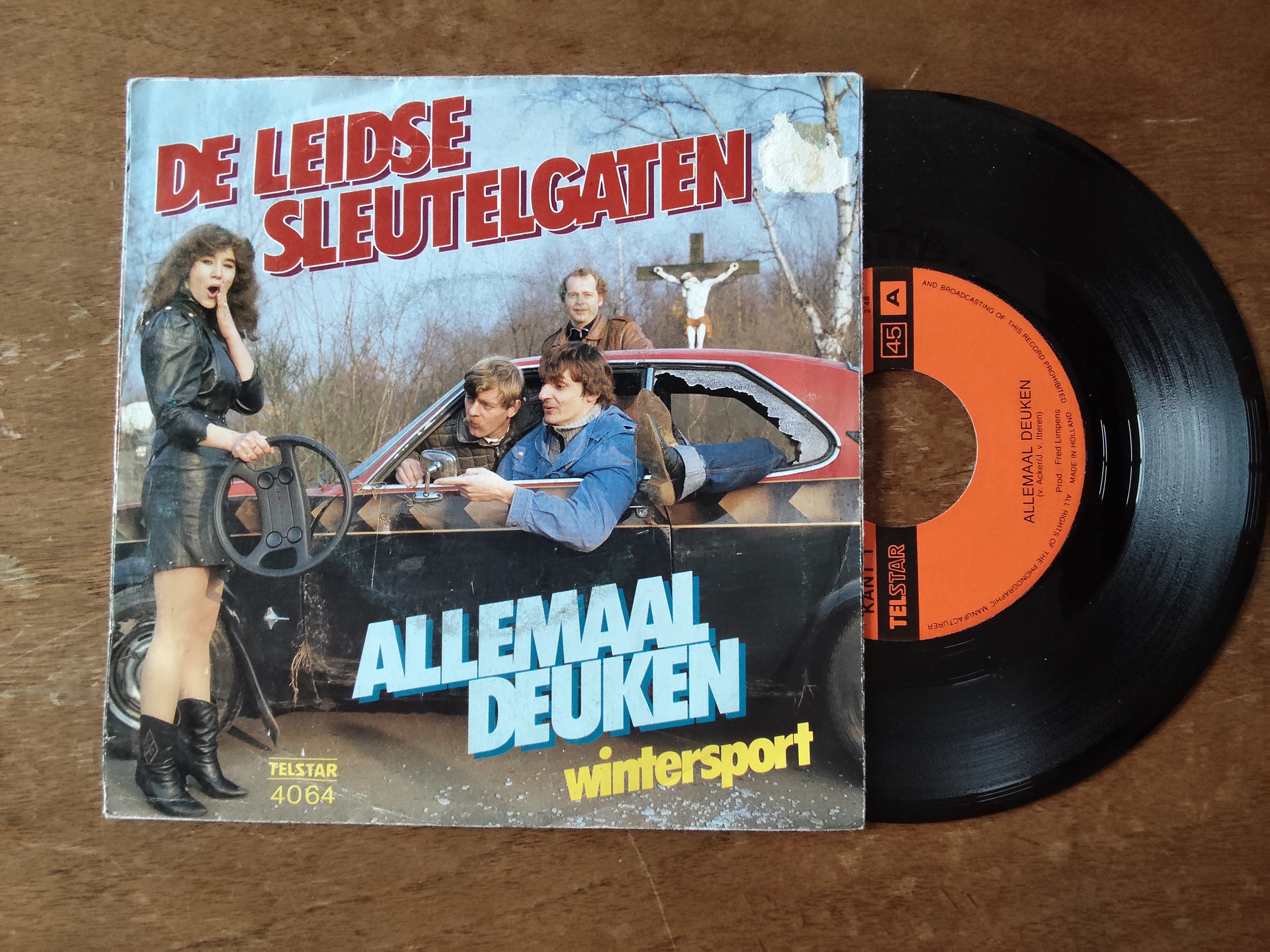 De Leidse Sleutelgaten met Allemaal deuken 1983 Single nr S20257013