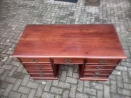 Oud engels bureau 135x60x75 9-laden omstreeks 1930 nr 11321