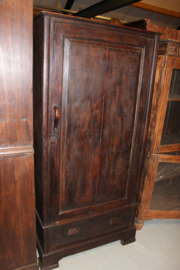 Antieke 1-deurskast koloniaal met houten greep omstreeks 1910 nr 10004