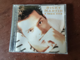 Ricky Martin met A medio vivir 1997 CD nr CD20262463