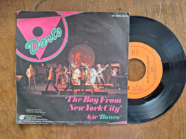 Darts met The boy from New York city 1978 Single nr S20232969