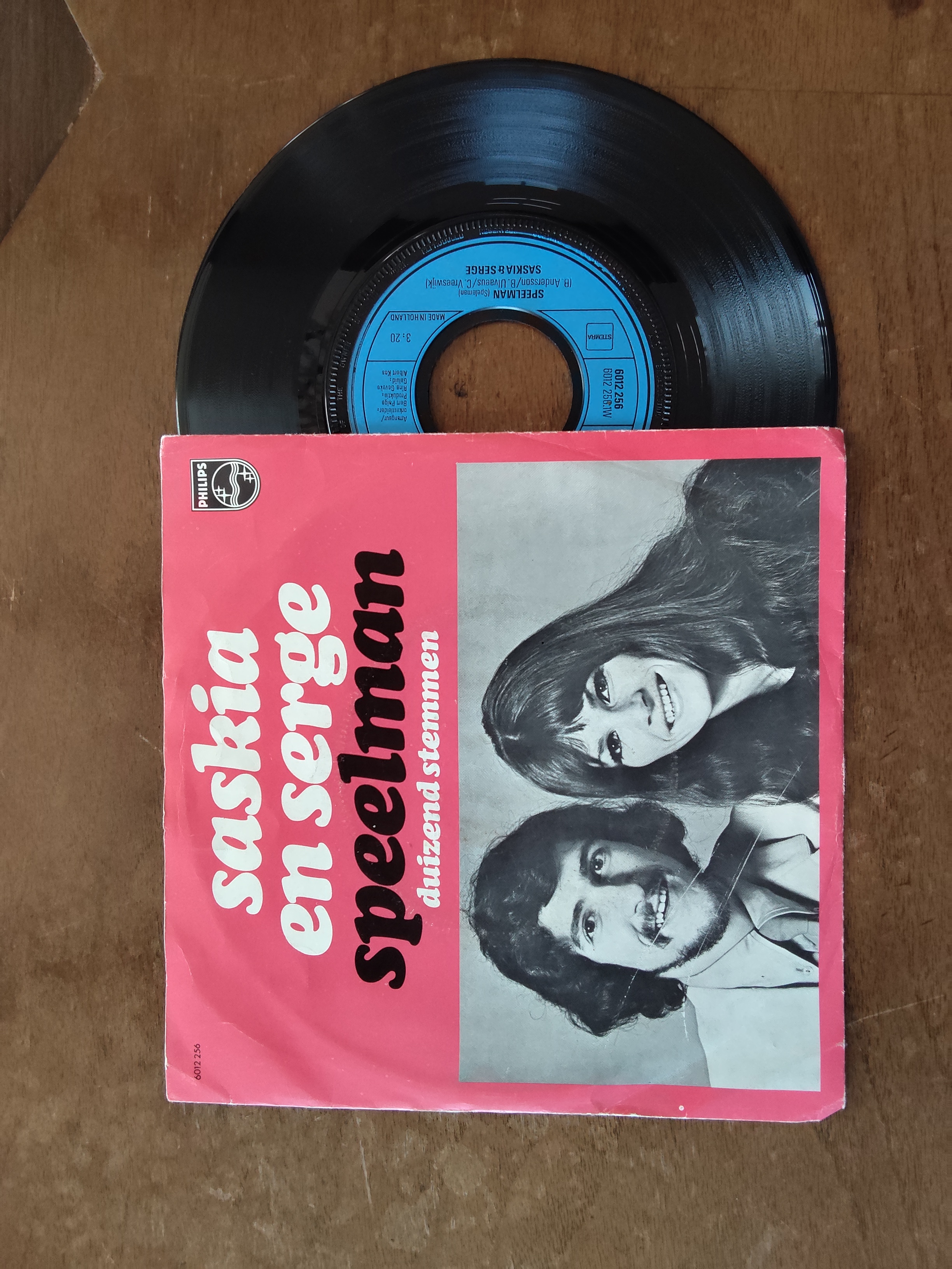 Saskia & Serge met Speelman 1972 Single nr S20256856