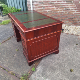 Oud engels bureau ingelegd met 3 vlakken leer omstreeks 1940-1950 mahonie nr B202641