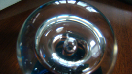 Presse-papier bel op steel en spiraal blauw en helder glas.