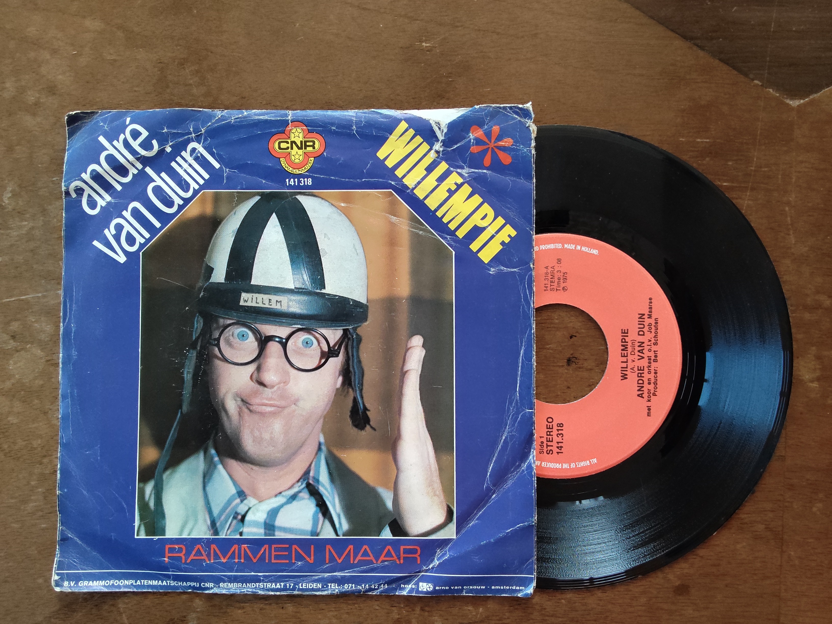 Andre van Duin met Willempie 1975 Single nr S20257074