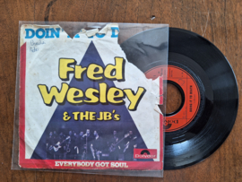 Fred Wesley & The JB's  met Doing it to death 1973 Single nr S20232505