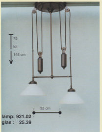 Katrollamp smal 2-lichts 2-staafgewichten midden bruin dakkap mat opaal 25cm nr 921.02