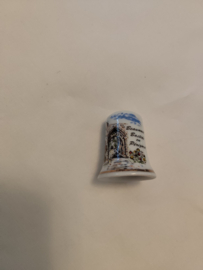 Vingerhoed porcelein opdruk Beaumont bastide en perigard 3cm hoog zonder doosje