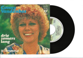 Conny Vandenbos met Drie zomers lang 1975 Single nr S20211119