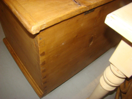 Oude en antieke dekenkist