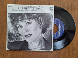 Conny Vandenbos met De andere kant van de maan 1980 Single nr S20232507