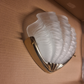 Art-deco schelp model wandlamp messing 1-lichts gesatineerd glas nr ad120