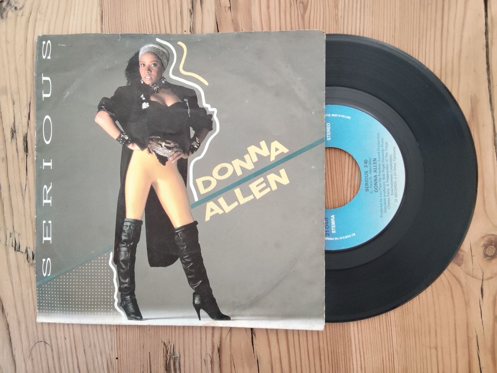 Donna Allen met Serious 1988 Single nr S20256681