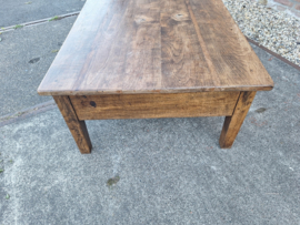 Antieke Franse salontafel van omstreeks 1880-1890 vruchtenhout nr T202515