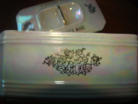 Rechthoekige botervloot .Sadler Staffordshire Engeland.