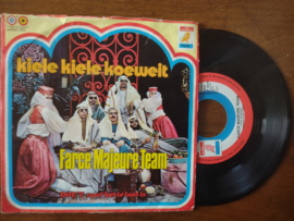 Farce Majeure Team met Kiele kiele Koeweit 1974 Single nr S20211236