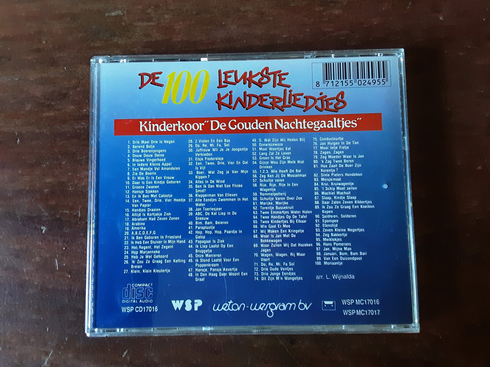 Kinderkoor "De gouden nachtegaaltjes" met De 100 leukste kinderliedjes 1995 CD nr CD2024607
