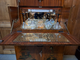 Art-Deco mini bar met chinees lakwerk 1940-1950 Rivington London nr K20249