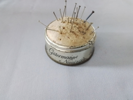Metalen speldenkussen Guntermann .