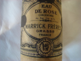 Flesje voor eau de rose (geconcentreerd rozenwater) Warwick Freres Grasse.VERKOCHT