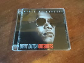 Mixed by Chuckie met Dirty Dutch outsiders 2009 CD nr CD20251336